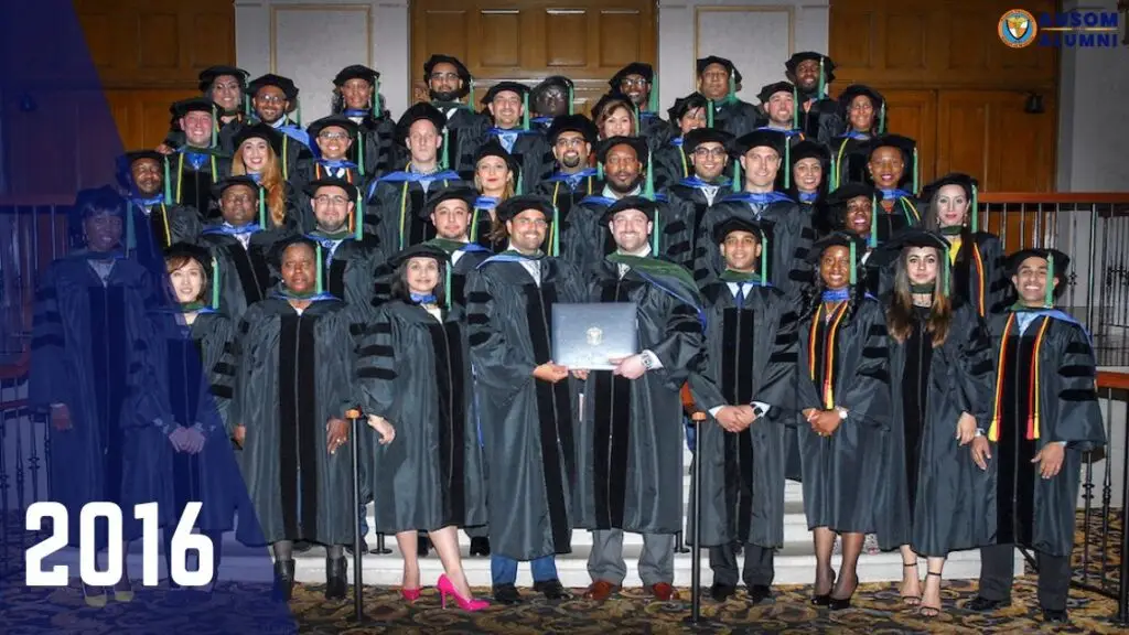 2016 Graduates - Avalon University